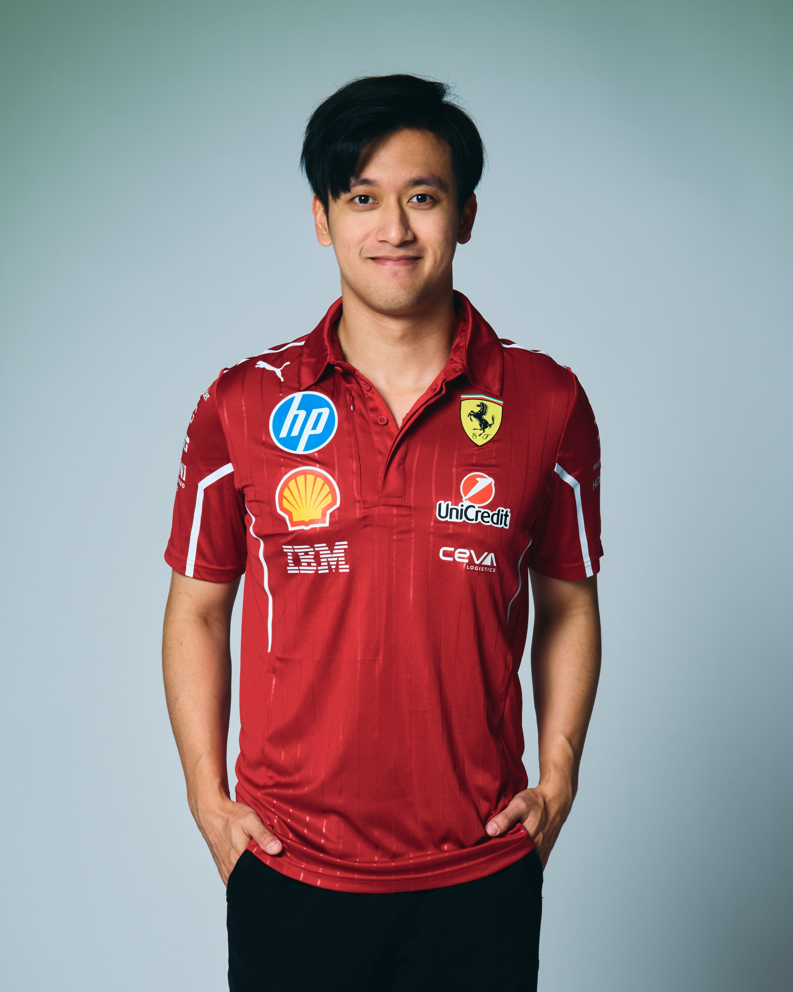 谈球吧体育app官网周冠宇：不想永远坐板凳 如果有席位就要尽力去争，不管哪个车队
