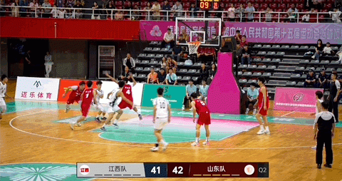 谈球吧体育官网入口3个月拿下3个MVP，这位小猛男是…？