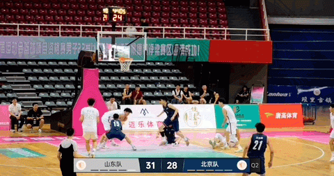 谈球吧体育官网入口3个月拿下3个MVP，这位小猛男是…？