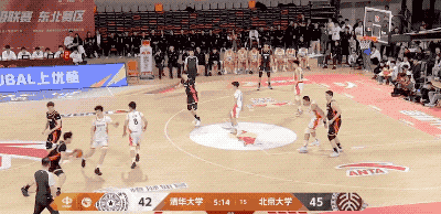 谈球吧体育官网入口3个月拿下3个MVP，这位小猛男是…？