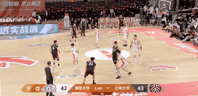 谈球吧体育官网入口3个月拿下3个MVP，这位小猛男是…？
