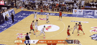 谈球吧体育官网入口3个月拿下3个MVP，这位小猛男是…？