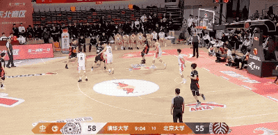 谈球吧体育官网入口3个月拿下3个MVP，这位小猛男是…？